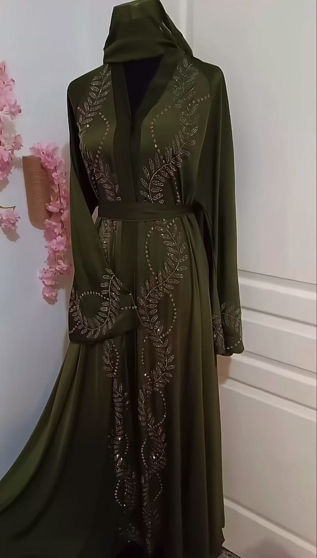 Luxury Leaf Crystal Embellished Open Abaya with Belt & Matching Hijab | JABIHNOOR